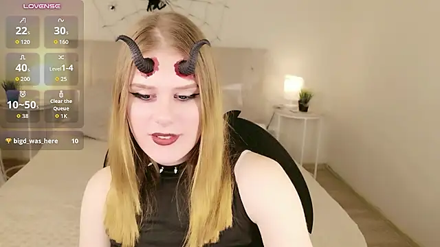 NaomiFlorres Adlı Modelin Canlı XXX Sohbeti