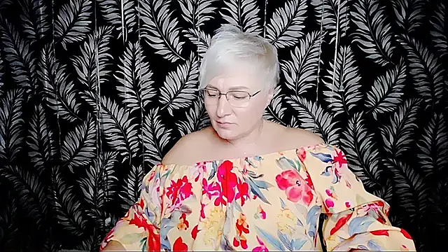 Chat +18 de Olivia_playful ao vivo
