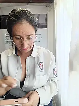 Valentina--1 라이브 XXX 채팅