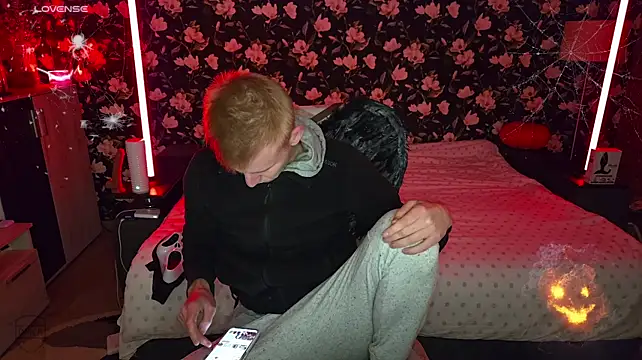 XXX chat uživo modela Vuitton