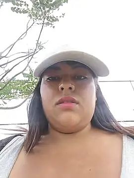 Chat XXX en directo de OUTDOORS_VELEN