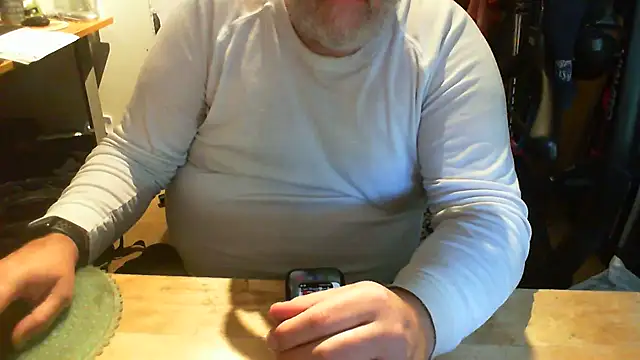 Owned_drone Live XXX-chat