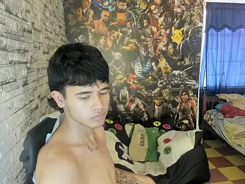 marek_sanchez Chat XXX live