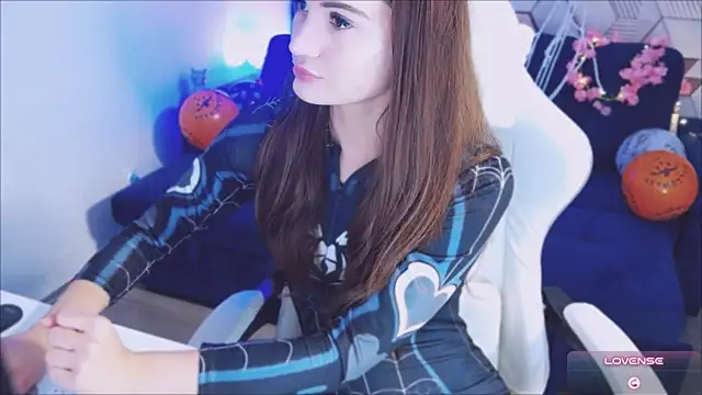 Chat +18 de AmbraEnms ao vivo