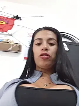 Nathaly_12 Live XXX-Chat