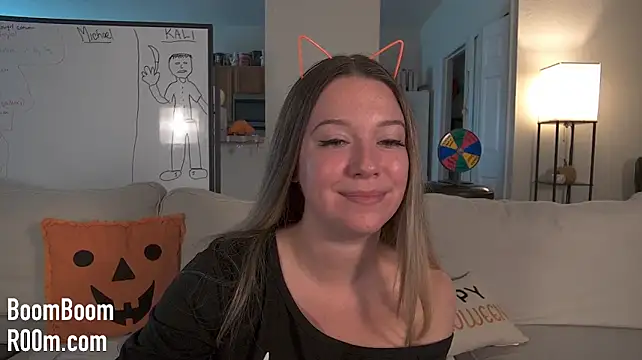 Chat +18 de boomboomr00m ao vivo