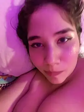 liittle_princess18's Live XXX Chat
