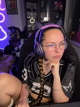 Chatroom XXX en direct de MaryPeach666