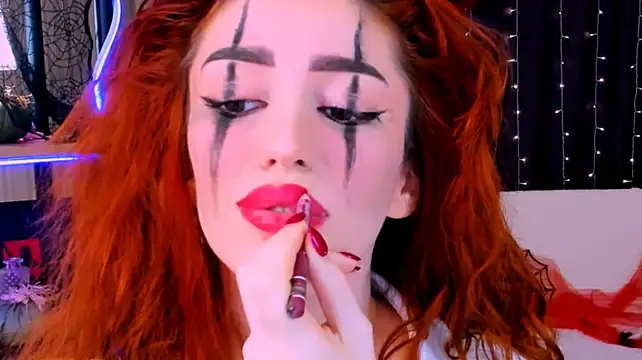 Онлайн чат XXX ChristinaConteeree