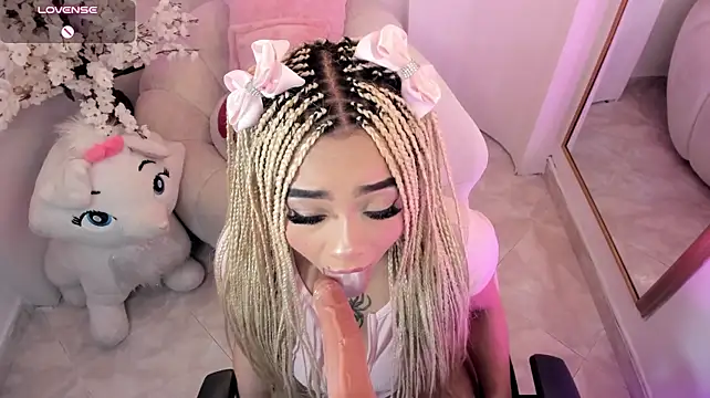 conny__curly Chat XXX live
