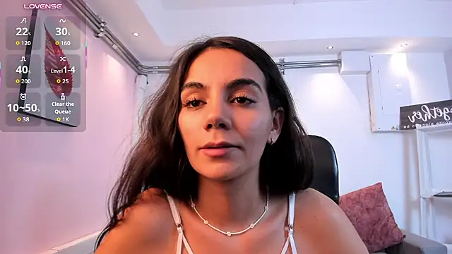 martina_mancini's Live XXX Chat