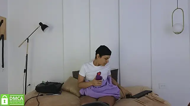 sexychanell_18's Live XXX Chat
