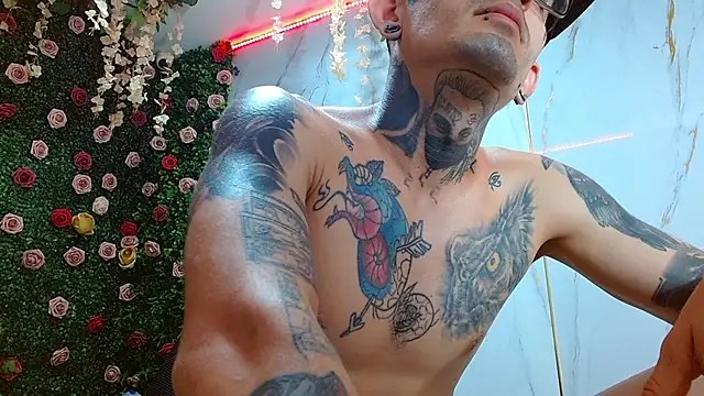 Chat XXX en directo de Boy_tatto77