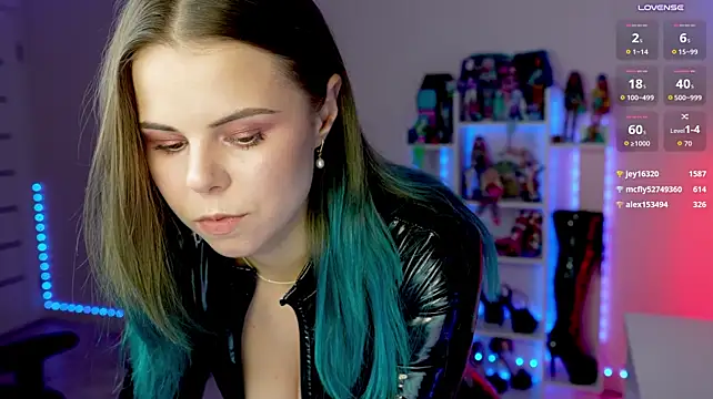 Živý XXX chat QueenAliceX