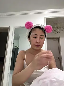 qingf009 live XXX chat