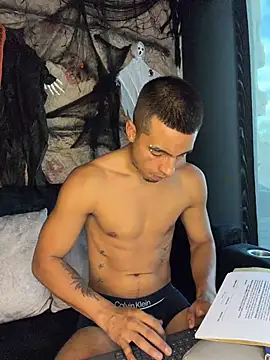 Živý XXX chat willclayy