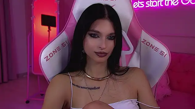 BeverlyMostn Live XXX chat