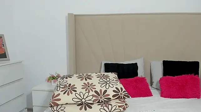 دردشة saradusk الجنسية المباشرة