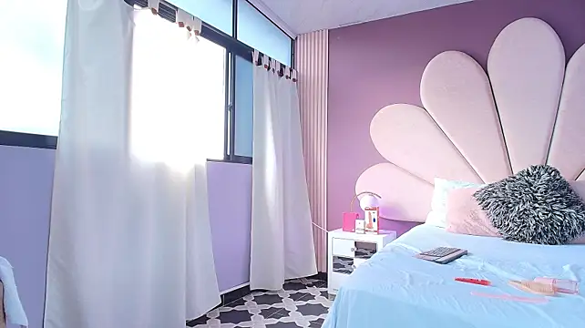 CandyLuxury__のライブXXXチャット