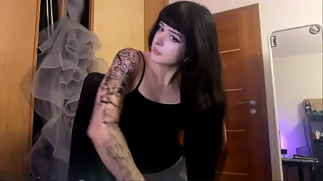 Chat +18 de ClareBalaski ao vivo