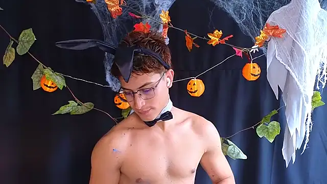 Aaron_Eze 라이브 XXX 채팅