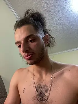 Czat XXX na żywo – top_white