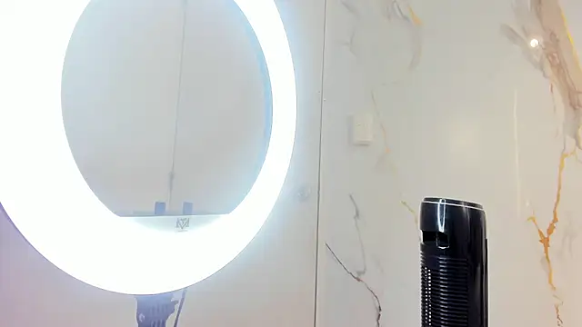 Živý XXX chat coralaine_ford