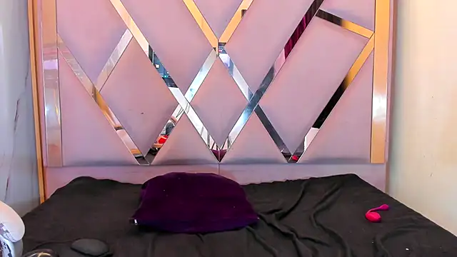 BustyyJuicy_Rs 라이브 XXX 채팅