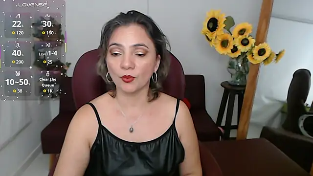Chatroom XXX en direct de ana_milf