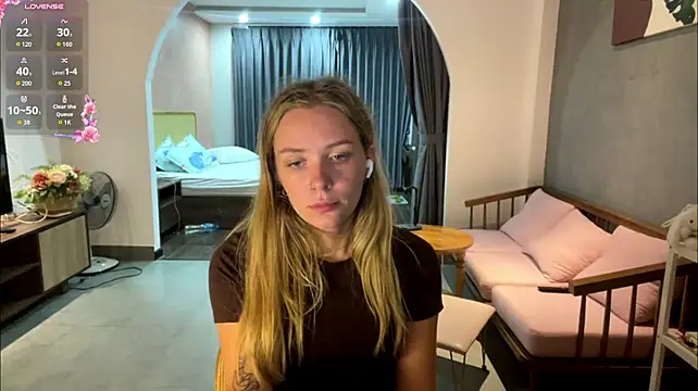 Živý XXX chat One_On_Mllion