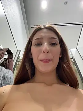 LilluKatten's Live XXX Chat