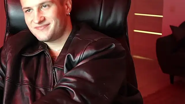 Igor_Wilde live XXX chat