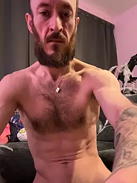 IRISHLONGDONG webcam show