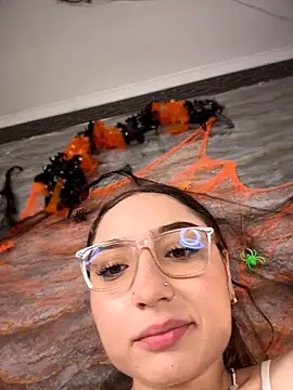 Mia_Luxor's Live XXX Chat