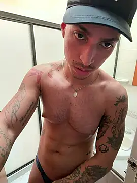 KAIRUIZn Live XXX chat