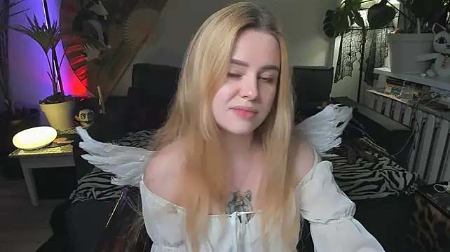 XXX chat uživo modela Alexa_Pirs