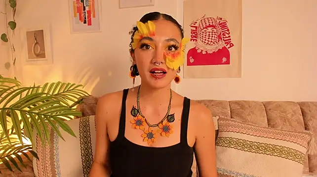 CurlyMeryJane's Live XXX Chat