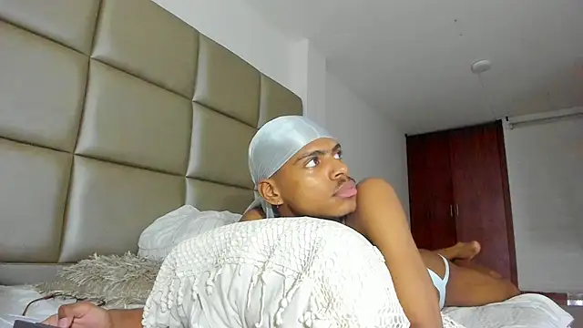 ChrisZurick Live XXX-chat