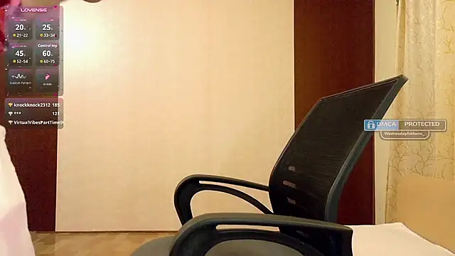 Chat +18 de WednesdayAddams_ ao vivo
