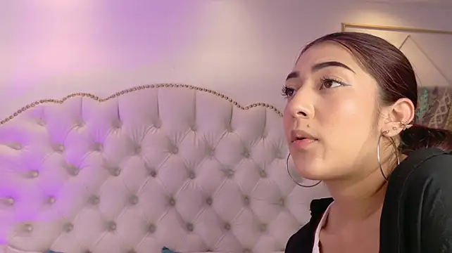 AriaStonne 라이브 XXX 채팅