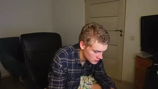 Chris_Holt XXX чат на живо