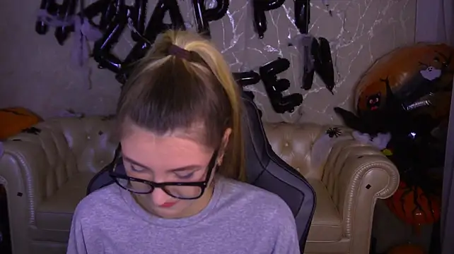 Lissaa_Moon live XXX chat