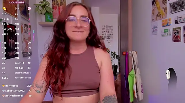 Chat +18 de linda_giggle ao vivo