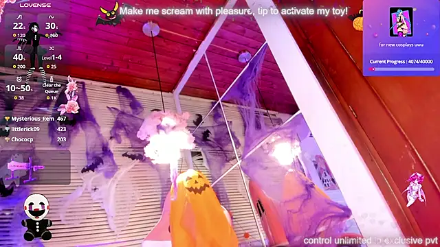 velvetnami's Live XXX Chat