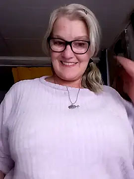 Chat XXX en directo de irinamaux