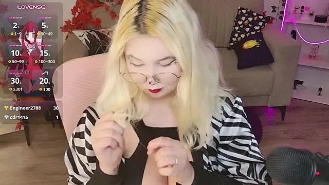Živý XXX chat KassiAngel