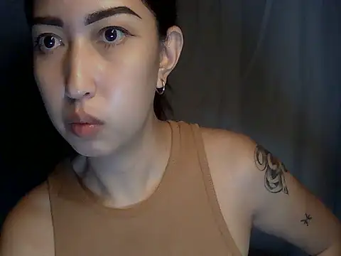 Chat +18 de XXnaughty_08XX ao vivo
