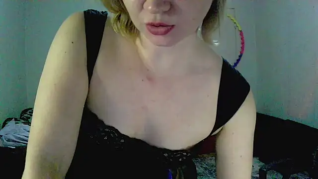 Chat +18 de Ketrincold ao vivo