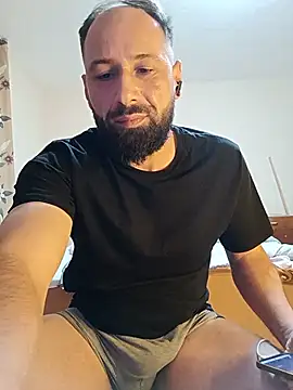 Tranda91n Live XXX chat