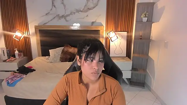 Chat XXX en directo de LAILAMORFY